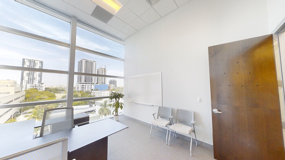 More Photos Of 1501 Biscayne Blvd, Miami Office Residential For Lease