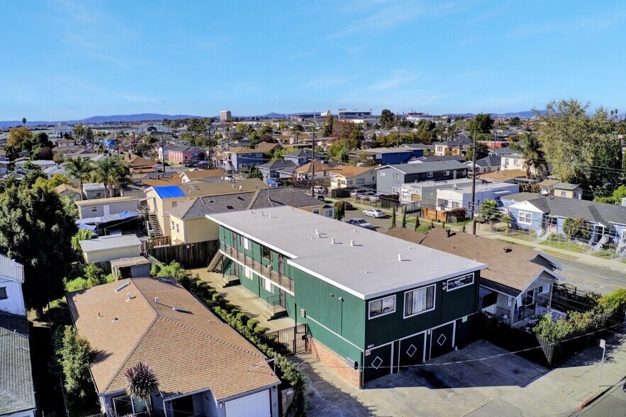 More Photos Of 8811 A St, Oakland Apartments For Sale