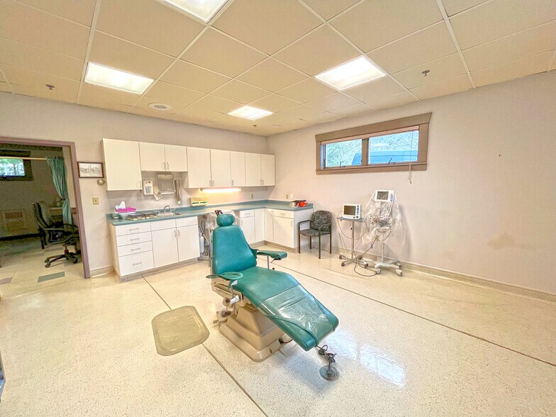 More Photos Of 259 Route 108, Somersworth Medical For Lease