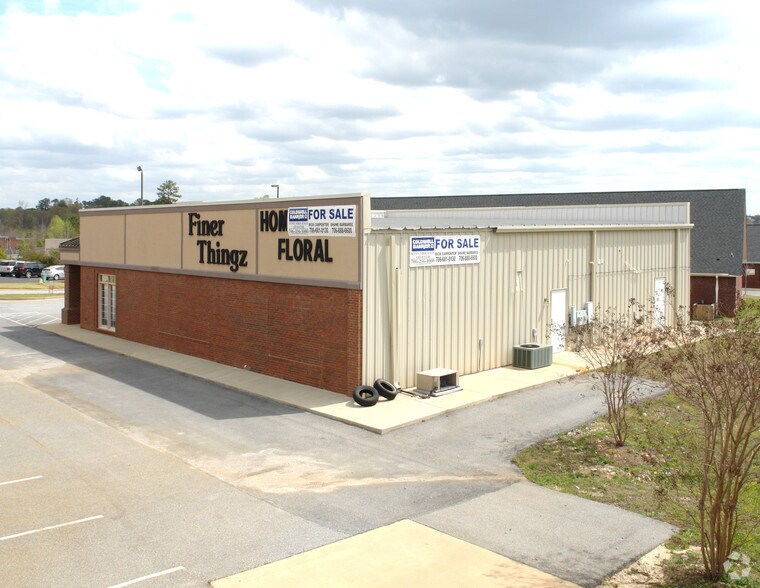 More Photos Of 7559 Kayne Blvd, Columbus Freestanding For Lease