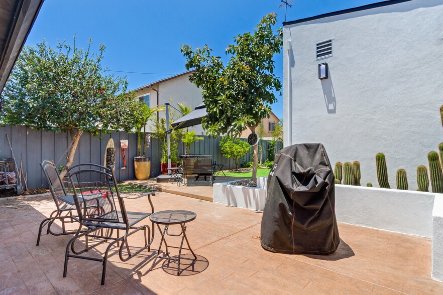 More Photos Of 916 Imperial Beach Blvd, Imperial Beach Apartments For Sale