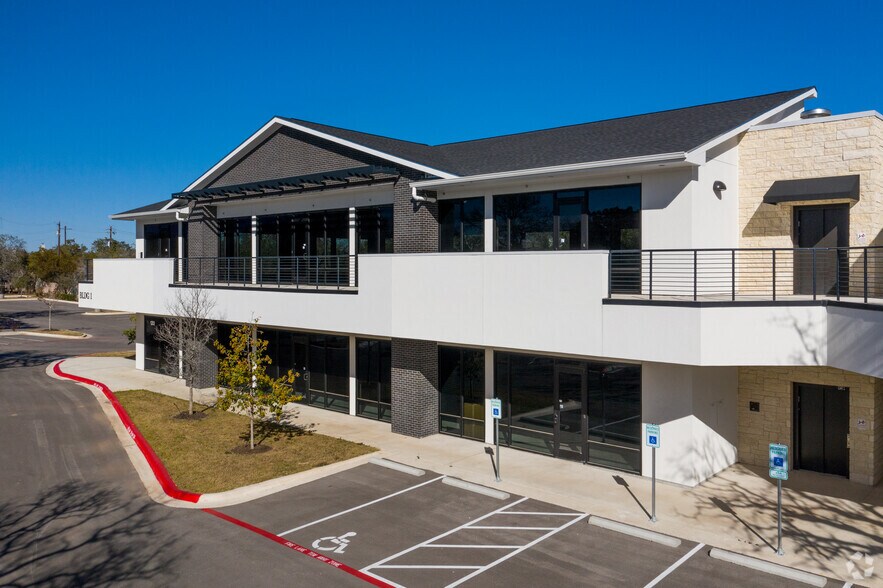 More Photos Of 120 S Lakeline Blvd, Cedar Park Loft Creative Space For Sale