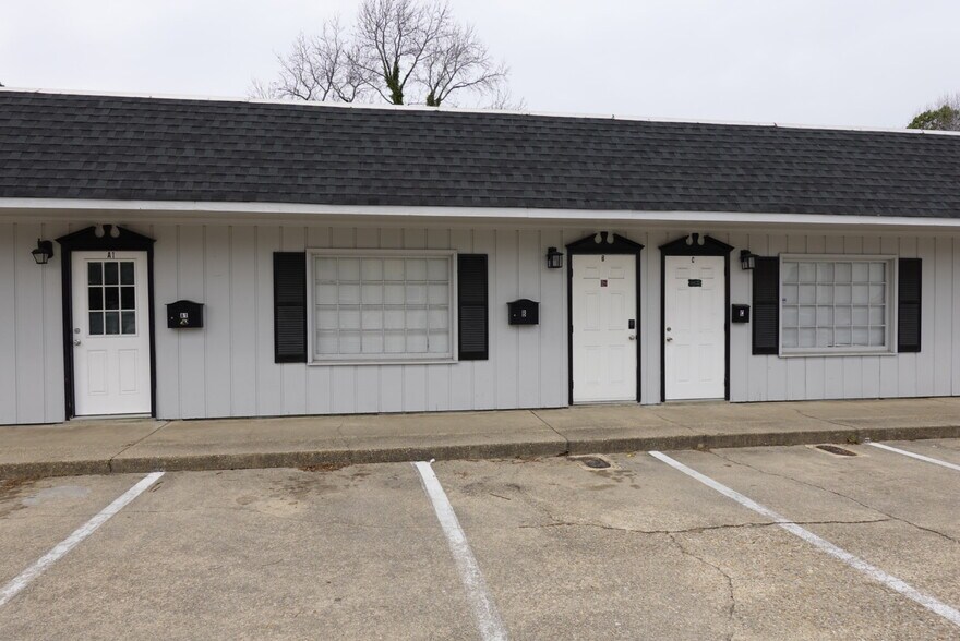 More Photos Of 1806 Hayward Ave, Chesapeake Loft Creative Space For Lease