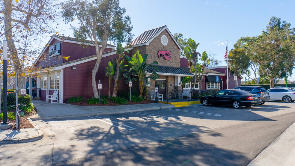 More Photos Of 21233 Hawthorne Blvd, Torrance Restaurant For Sale
