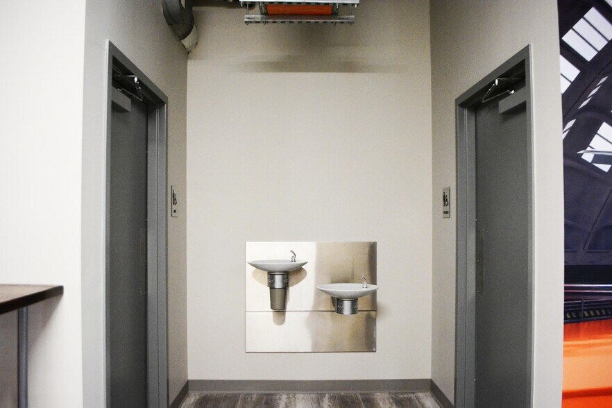 More Photos Of 15500 Voss Rd, Sugar Land Unknown For Sale