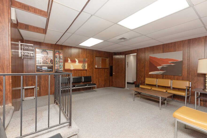 More Photos Of 253 Garth Rd, Scarsdale Medical For Sale