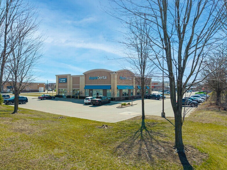 More Photos Of 39895 Ford Rd, Canton General Retail For Sale