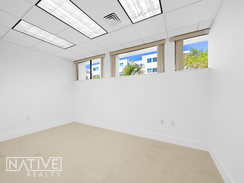 More Photos Of 707 NE 3rd Ave, Fort Lauderdale Loft Creative Space For Lease
