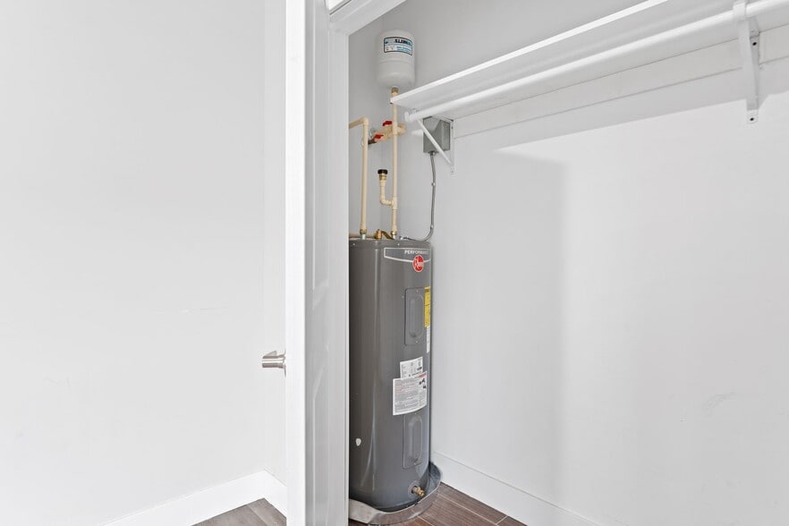 More Photos Of 197-199 12th Ave, Paterson Apartments For Sale