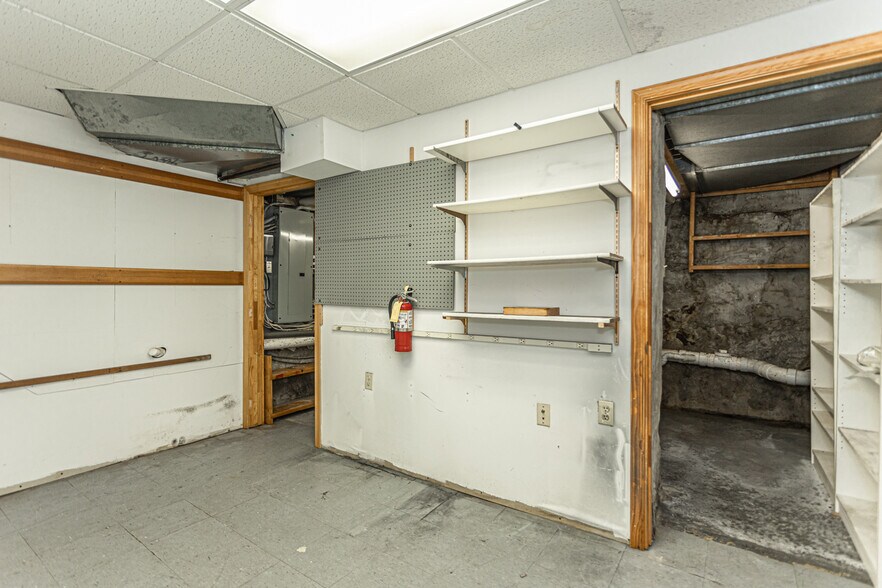 More Photos Of 100-102 W Fornance St, Norristown Medical For Sale