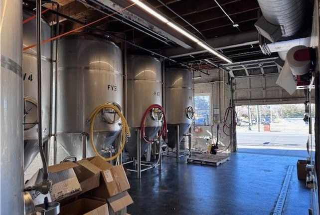 More Photos Of 604 N 4th St, Wilmington Restaurant For Sale
