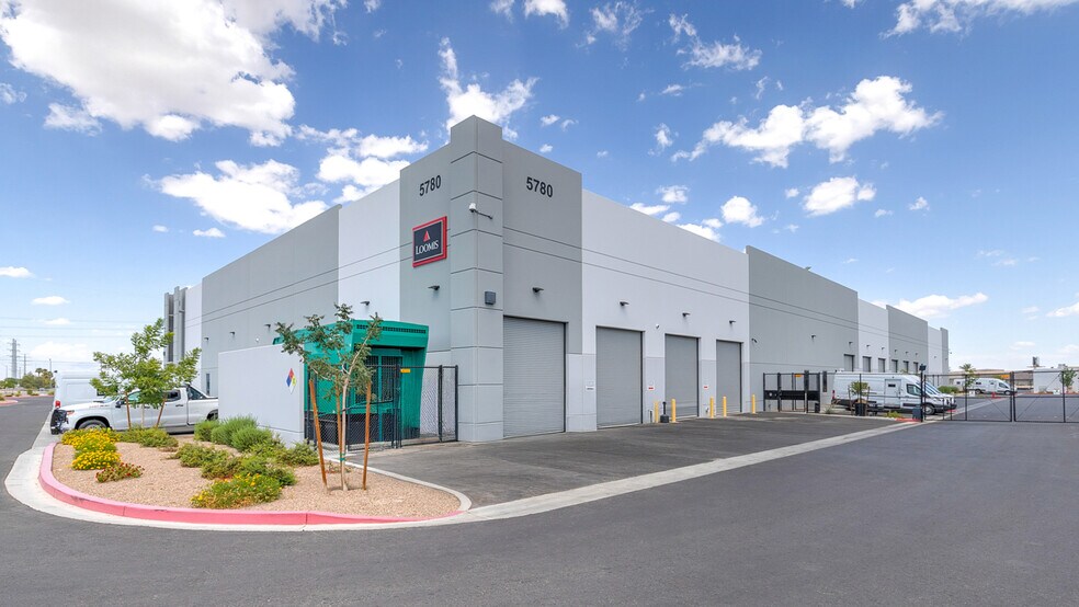 More Photos Of 5780 Edmond St, Las Vegas Warehouse For Sale