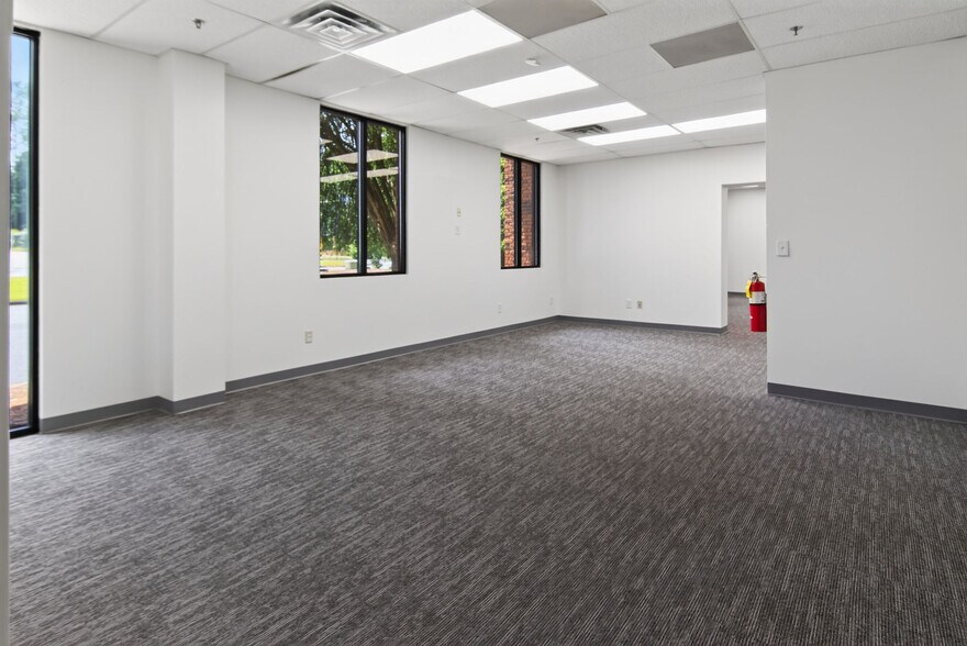 More Photos Of 9335 Industrial Trace, Alpharetta Warehouse For Sale