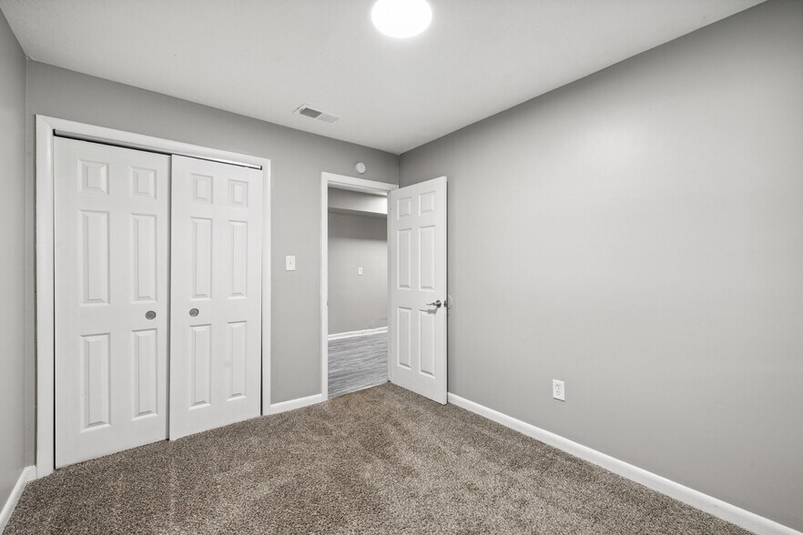 More Photos Of , Lexington Multifamily For Sale