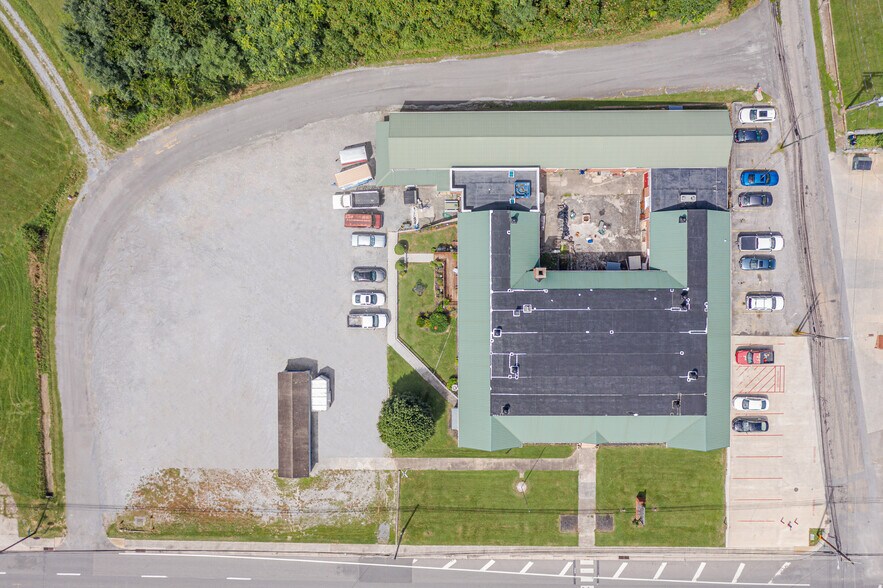 More Photos Of 5383 Lee Hwy, Troutville Freestanding For Sale