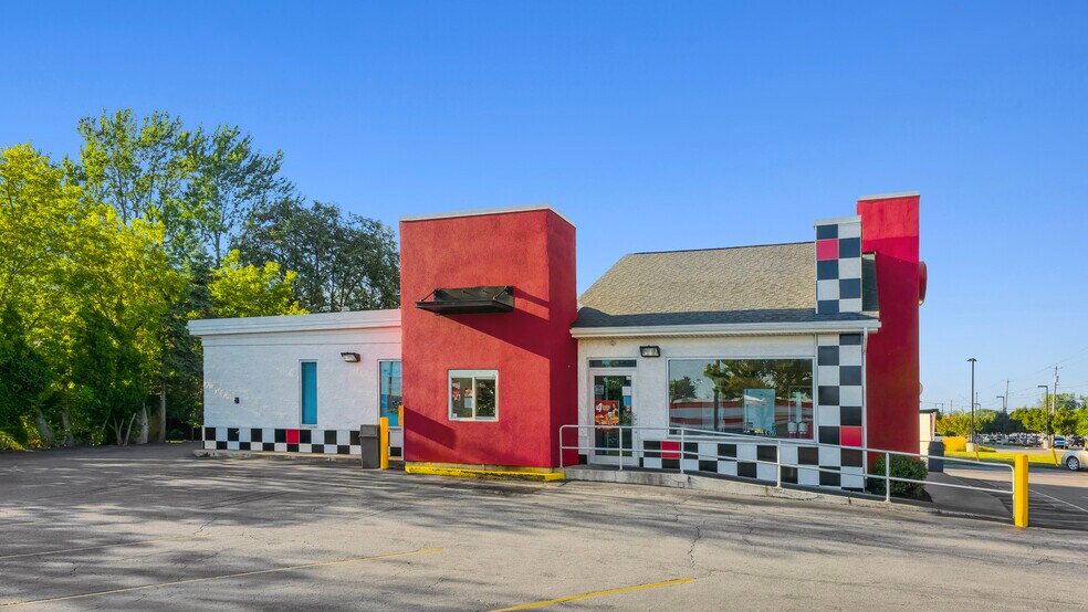 More Photos Of 2374 Niagara Falls Blvd, Tonawanda Restaurant For Sale
