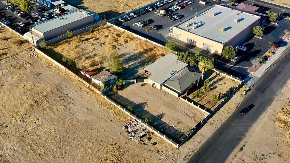 More Photos Of 15224 Bonanza Rd, Victorville Freestanding For Sale