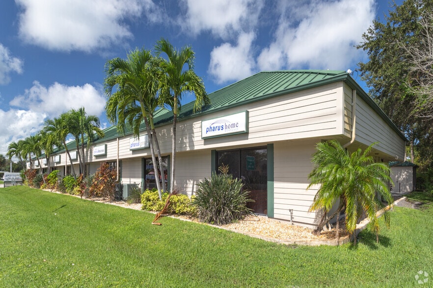 Primary Photo Of 1847-1865 SE Port St Lucie Blvd, Port Saint Lucie Medical For Sale