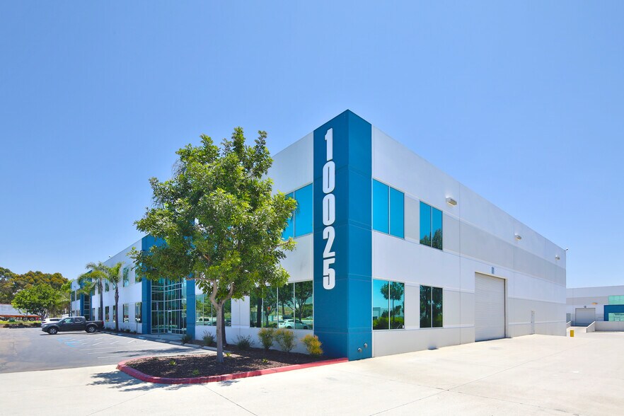 More Photos Of 2340 Enrico Fermi Dr, San Diego Unknown For Lease