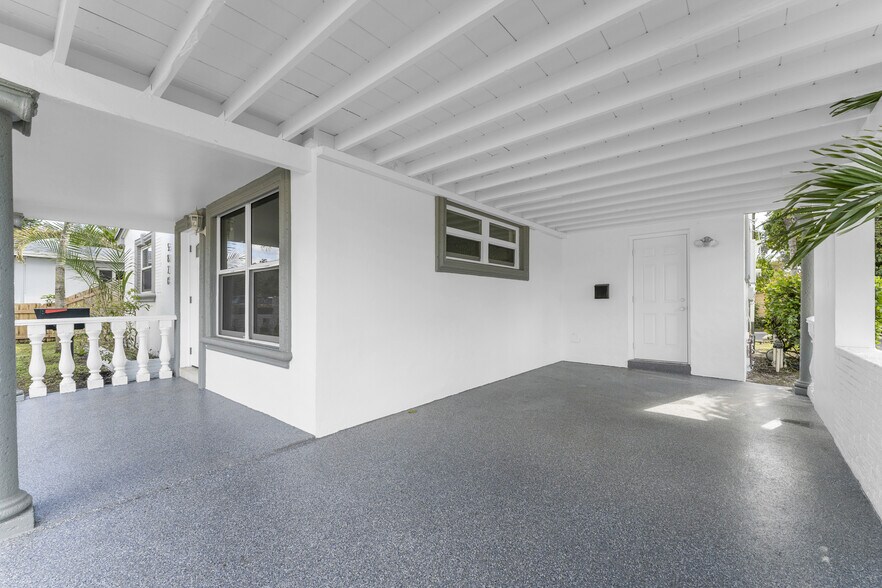 More Photos Of 5820 Sheridan St, Hollywood Office For Sale