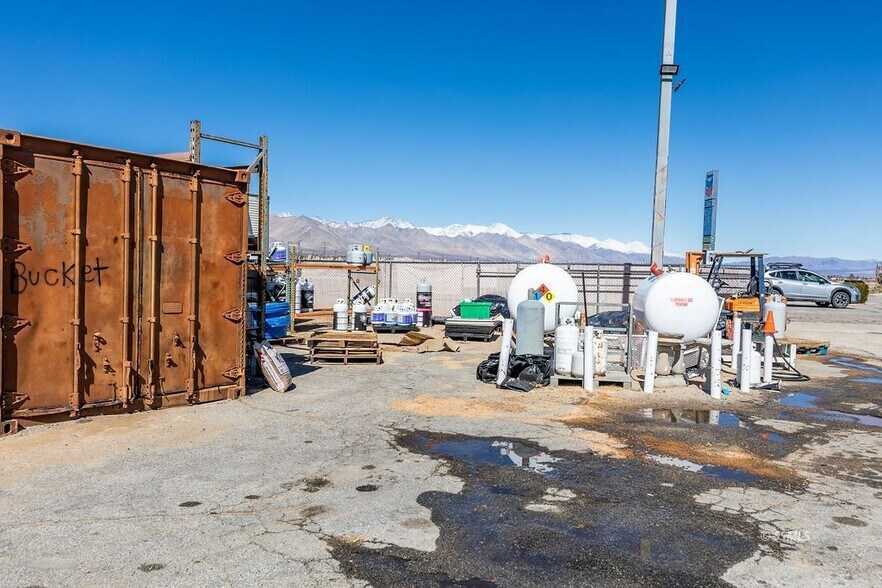 More Photos Of 6259 Hwy 178, Inyokern Freestanding For Sale