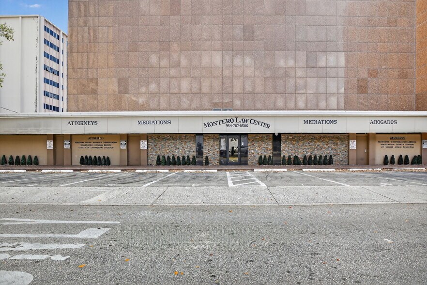 More Photos Of 100 SE 6th St, Fort Lauderdale Office For Lease