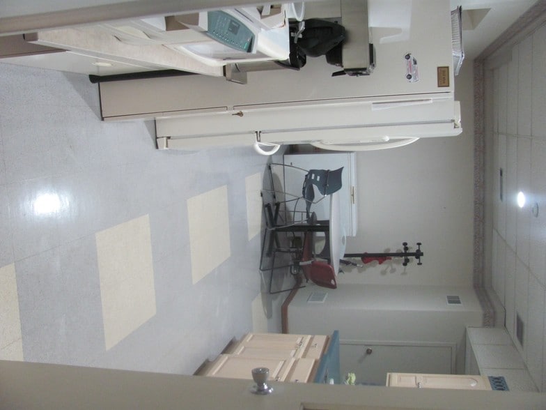 More Photos Of 2415 Mcdonough St, Joliet Warehouse For Sale