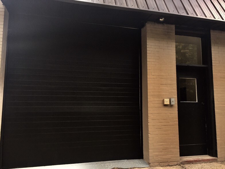 More Photos Of 414 E Lincoln Ave, Mc Donald Warehouse For Sale