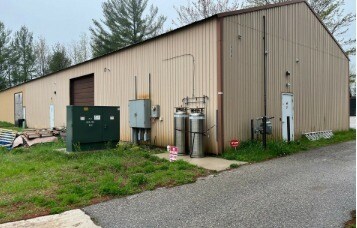 More Photos Of 404 S Park Dr, Kalkaska Warehouse For Lease