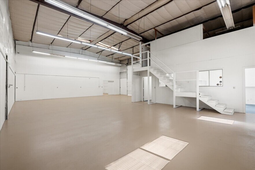 More Photos Of 2895 N Highway 89, Chino Valley Warehouse For Sale