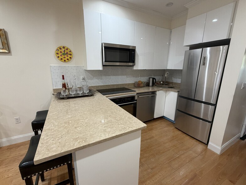 More Photos Of 973 2nd Ave, New York Storefront Retail Residential For Sale