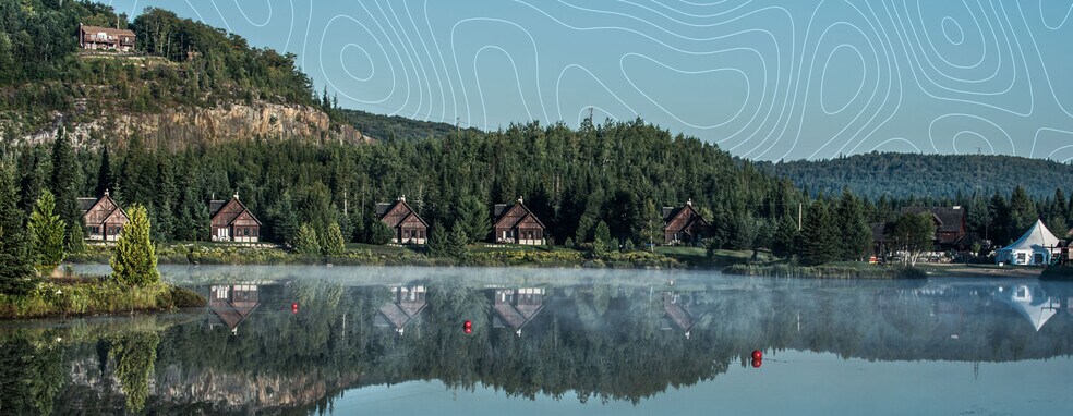 More Photos Of 192 Allée Du Chalet-Royal, St-Faustin-Lac-Carré Hotel For Sale