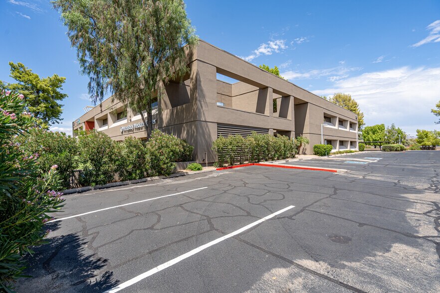 More Photos Of 13951 N Scottsdale Rd, Scottsdale Office For Lease
