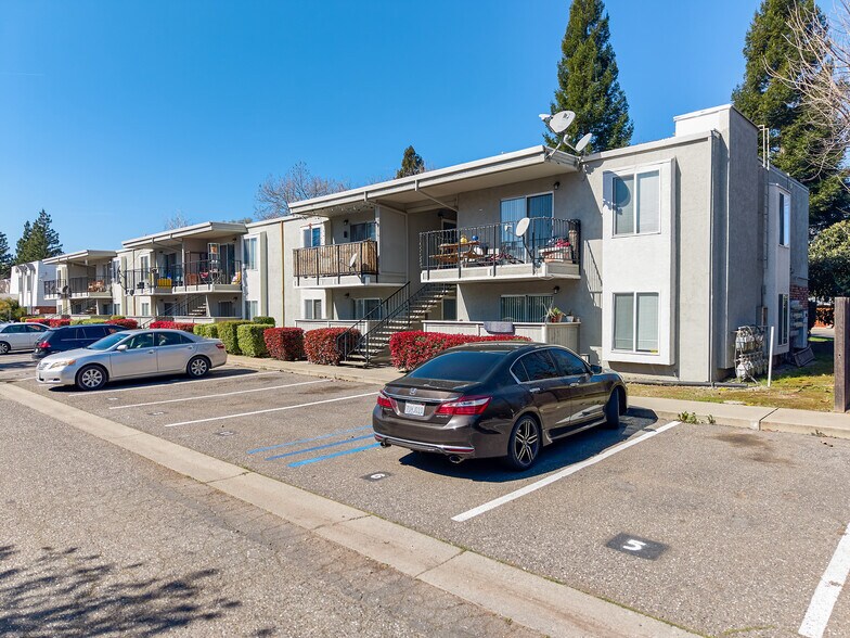 More Photos Of 931-939 W East Ave, Chico Apartments For Sale