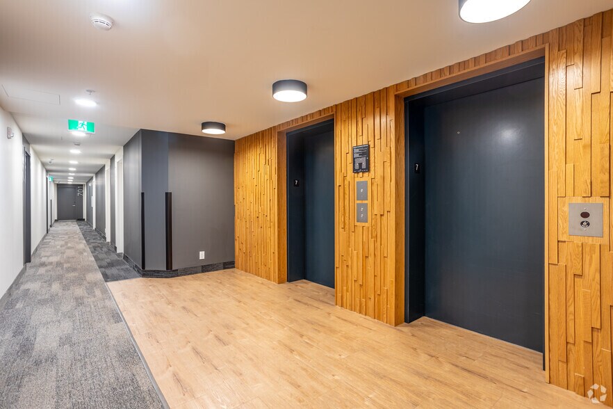 More Photos Of 12322 102 Av NW, Edmonton Apartments For Lease