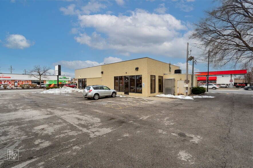 More Photos Of 2001-2003 W 79th St, Chicago Storefront For Lease