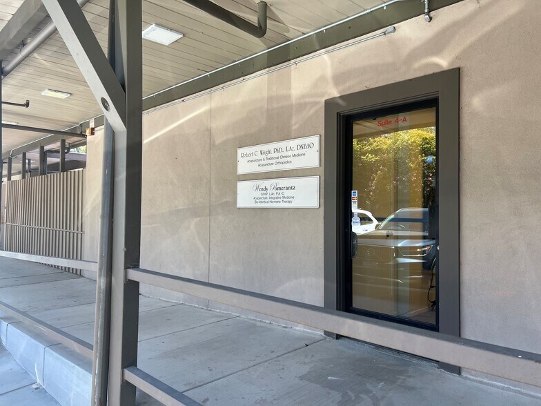 More Photos Of 935 Trancas St, Napa Medical For Sale