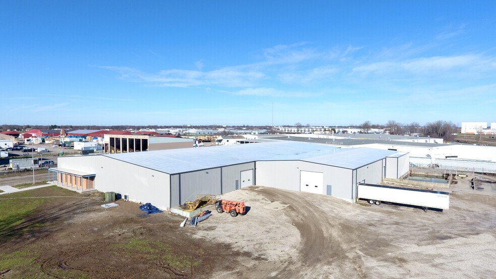 Primary Photo Of 800 Industrial Dr, Franklin Warehouse For Sale