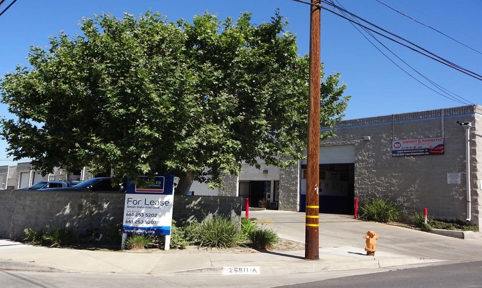 Primary Photo Of 26911 Ruether Ave, Santa Clarita Warehouse For Lease