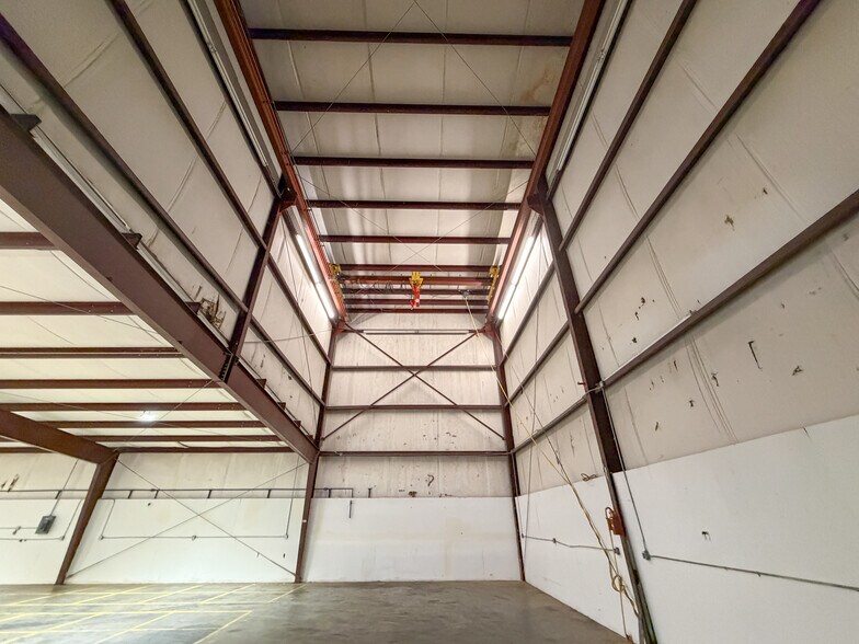 More Photos Of 144 Industrial Dr, Forest City Warehouse For Lease