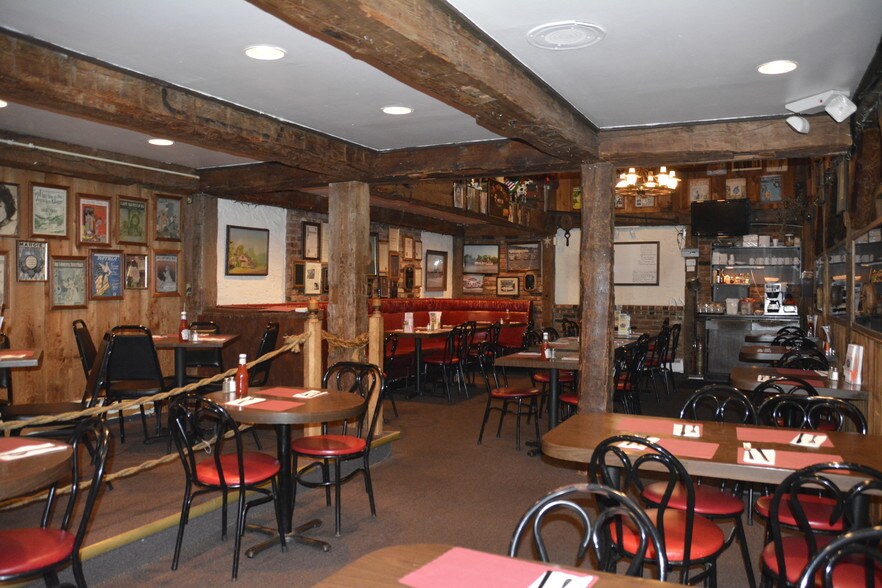 More Photos Of 991-1009 Goffle Rd, Hawthorne Restaurant For Sale