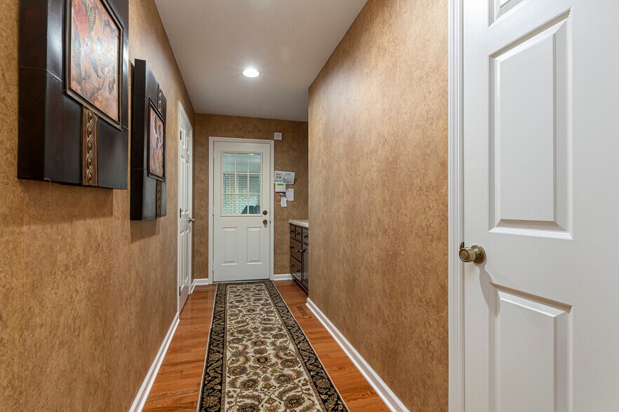 More Photos Of 15866 Moellers Rd, Marion Specialty For Sale
