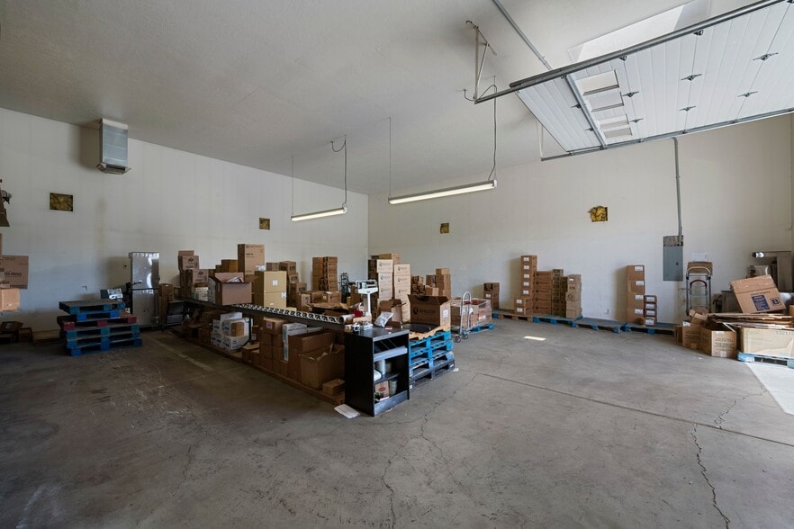 More Photos Of 216 W 4860 S, Salt Lake City Service For Sale