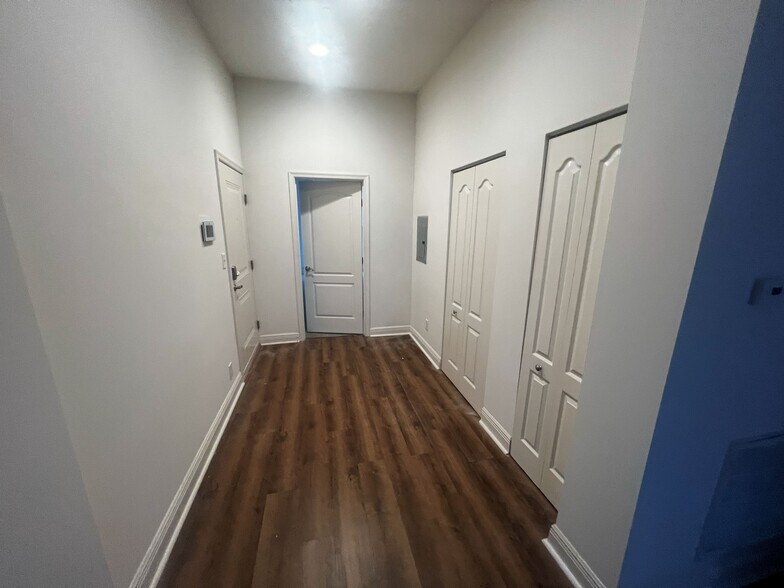 More Photos Of 1121 N Calvert St, Baltimore Apartments For Sale