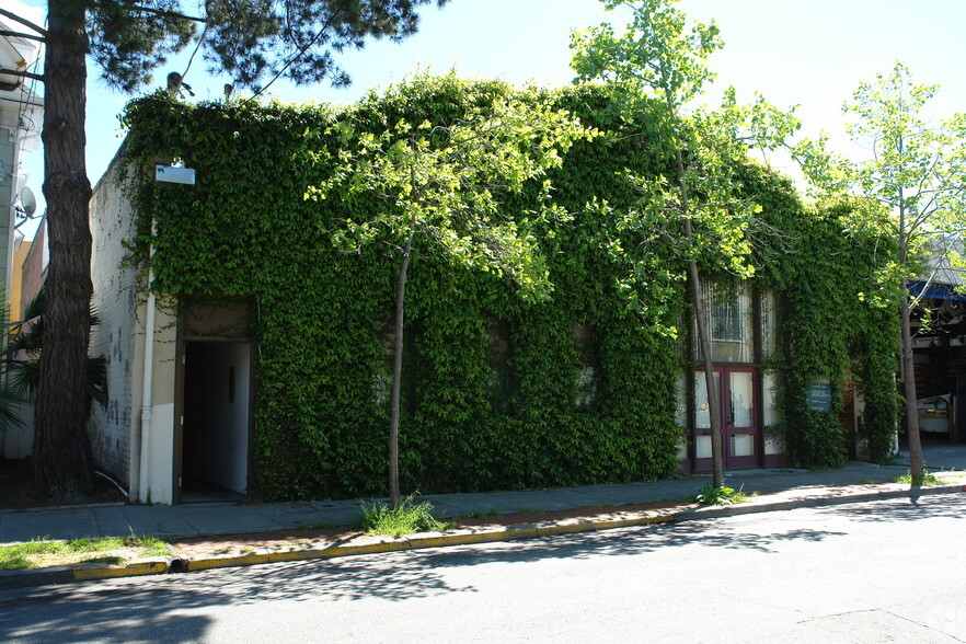 Primary Photo Of 2927 Newbury St, Berkeley Office For Sale