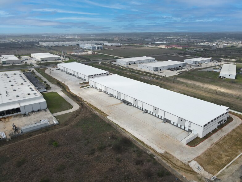 More Photos Of 1603 Clovis R Barker Rd, San Marcos Unknown For Lease