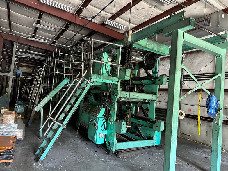 More Photos Of 724 Bell Fork Rd, Jacksonville Office For Sale