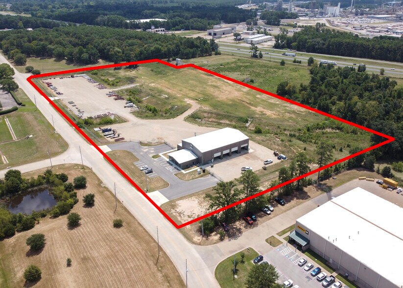 Primary Photo Of 2302 Neiman Marcus Pky, Longview Industrial For Sale