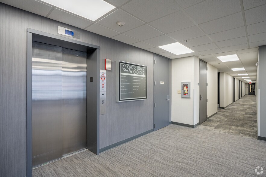 More Photos Of 10125 Crosstown Cir, Eden Prairie Loft Creative Space For Lease