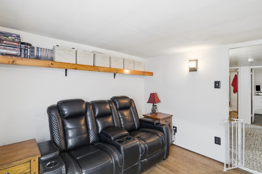 More Photos Of 455 Center Ave, Romney Auto Repair For Sale
